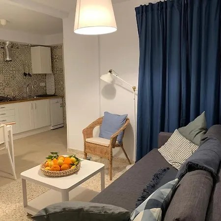 Plaza De Armas By Rami セビリア